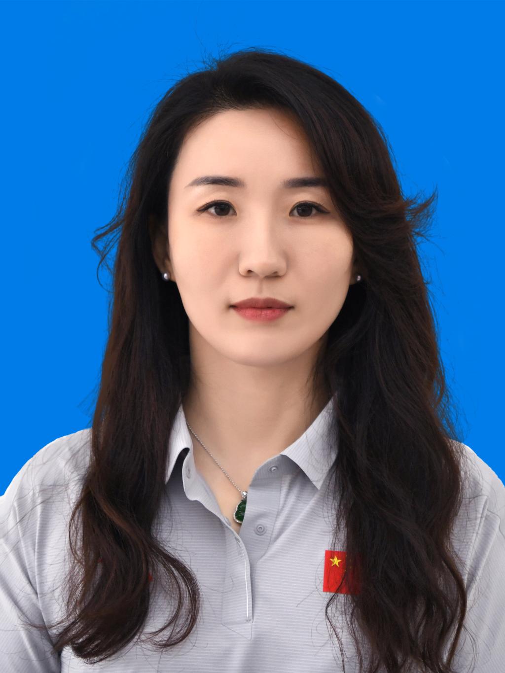 运动系训练专职组织员 李琳