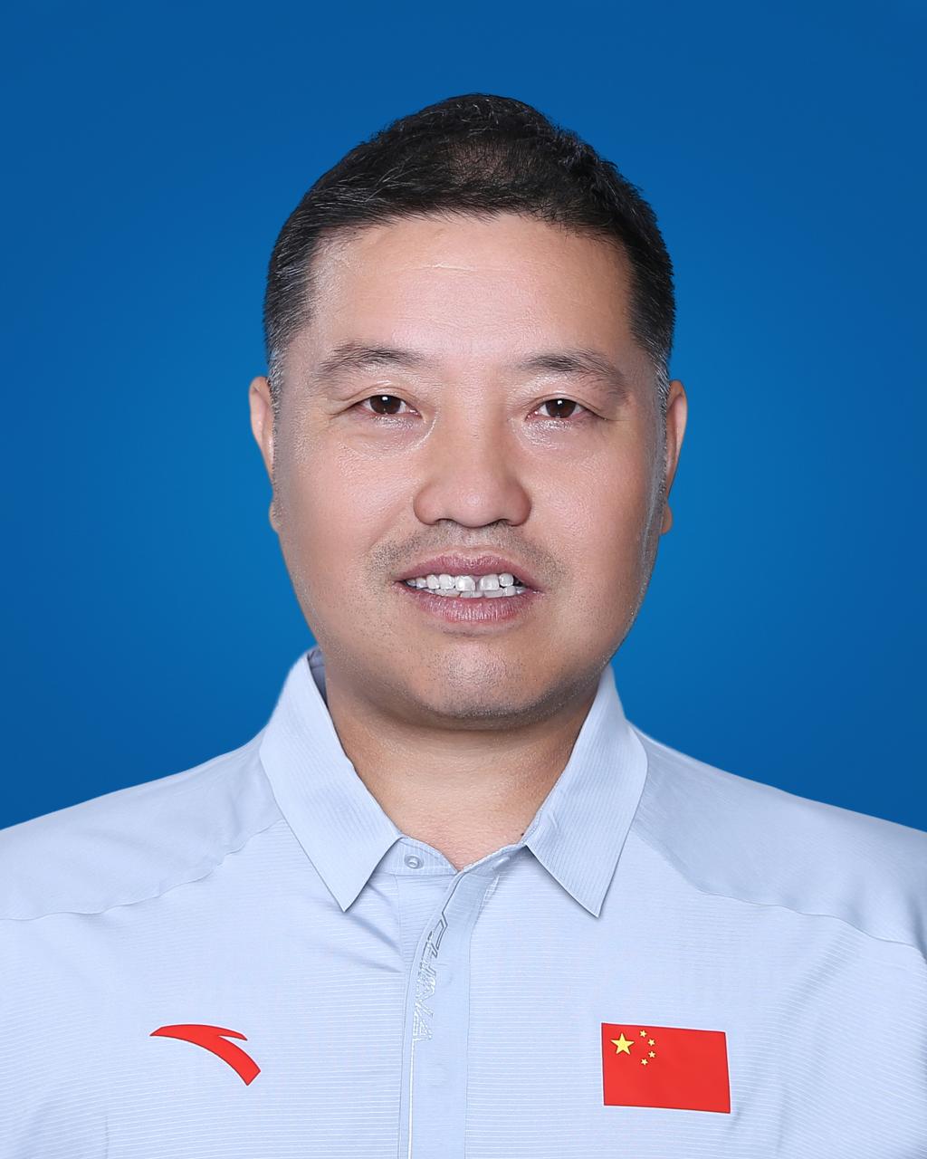 运动训练系党总支副书记 赖红升