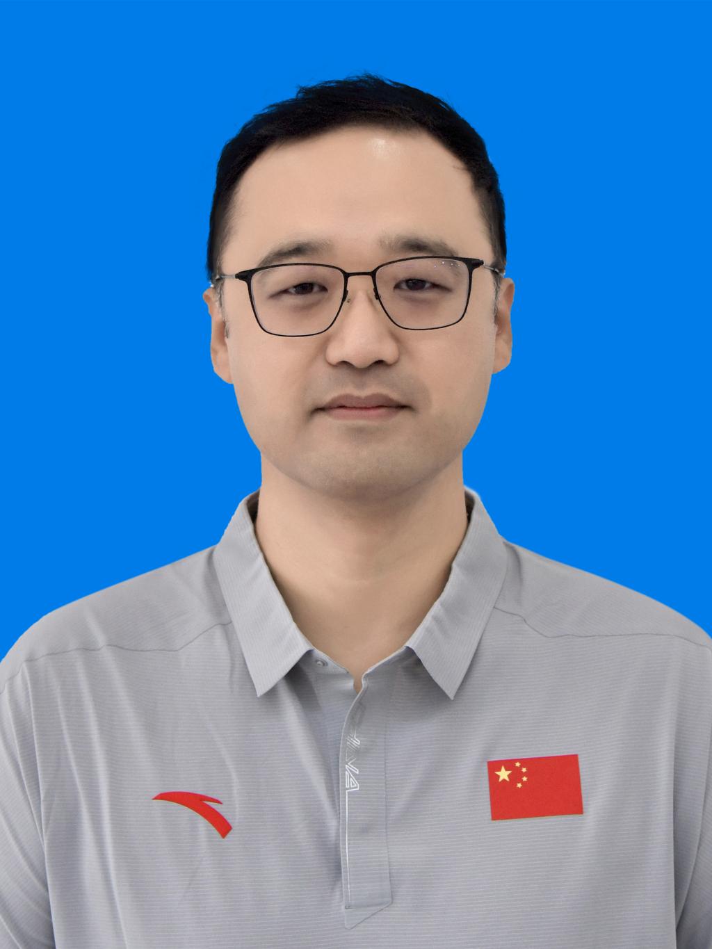 黄伟 副教授 篮球教研室教师